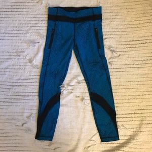 Lululemon Blue and Black Speckled Leggings